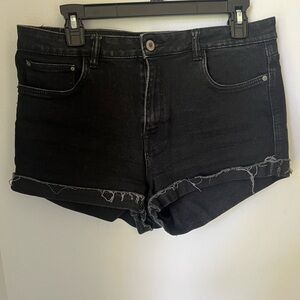 Zara black shorts, size 10